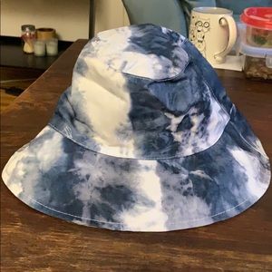 Tie dye bucket hat